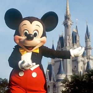 Meet your Posher, Yanula